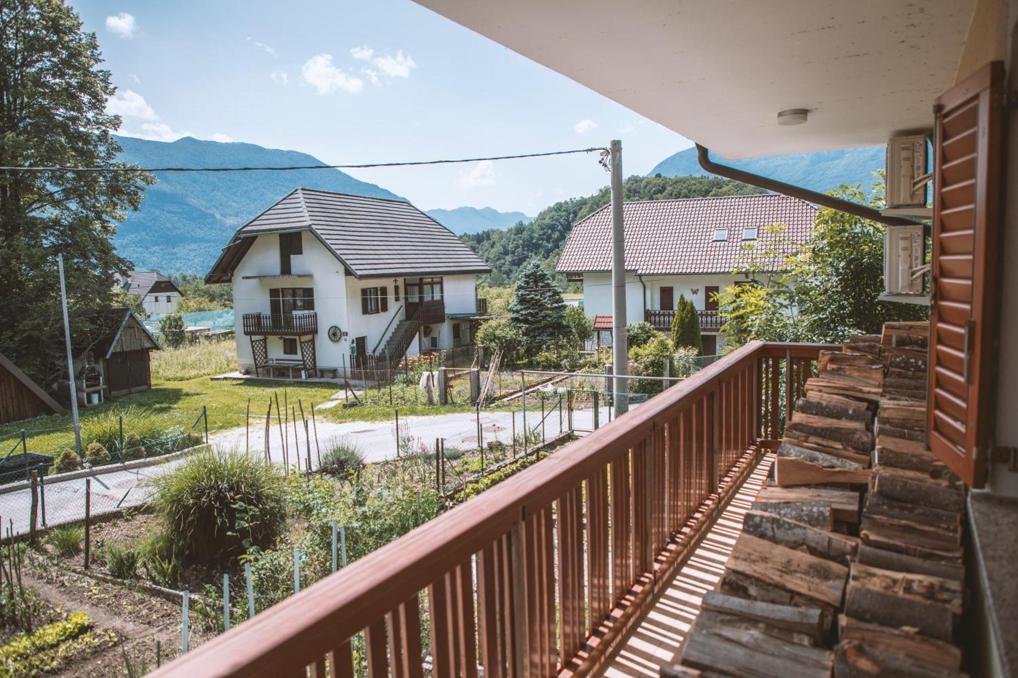 4 Sheeps Apartments Bovec Exterior foto